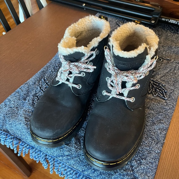 Doc dr martens Bonny faux sherling lined boots (worn once) - Picture 2 of 7
